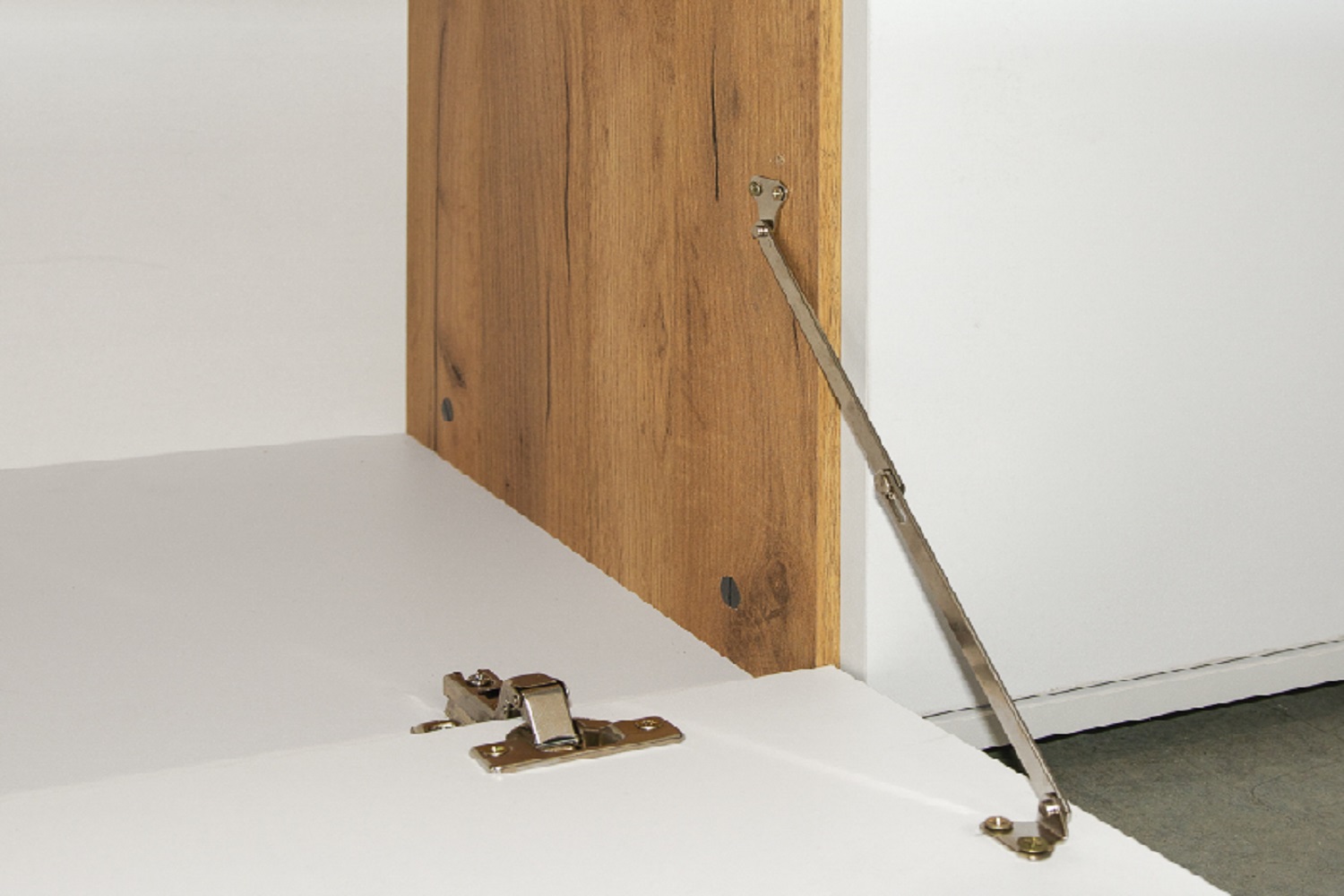 Тумба Бэль 10.91, Белая; Дуб Золотой