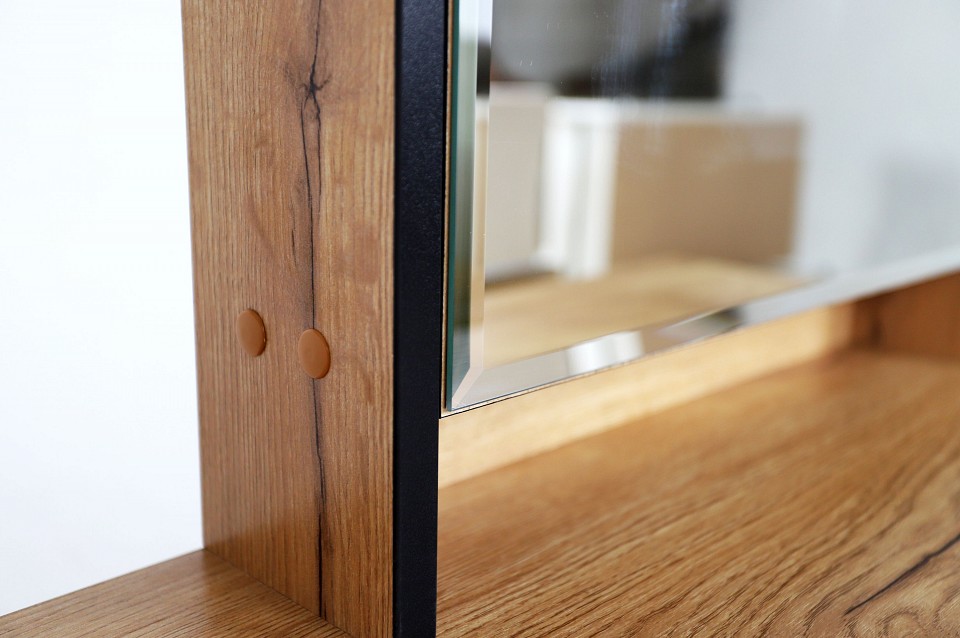 Стол туалетный Лофт-10