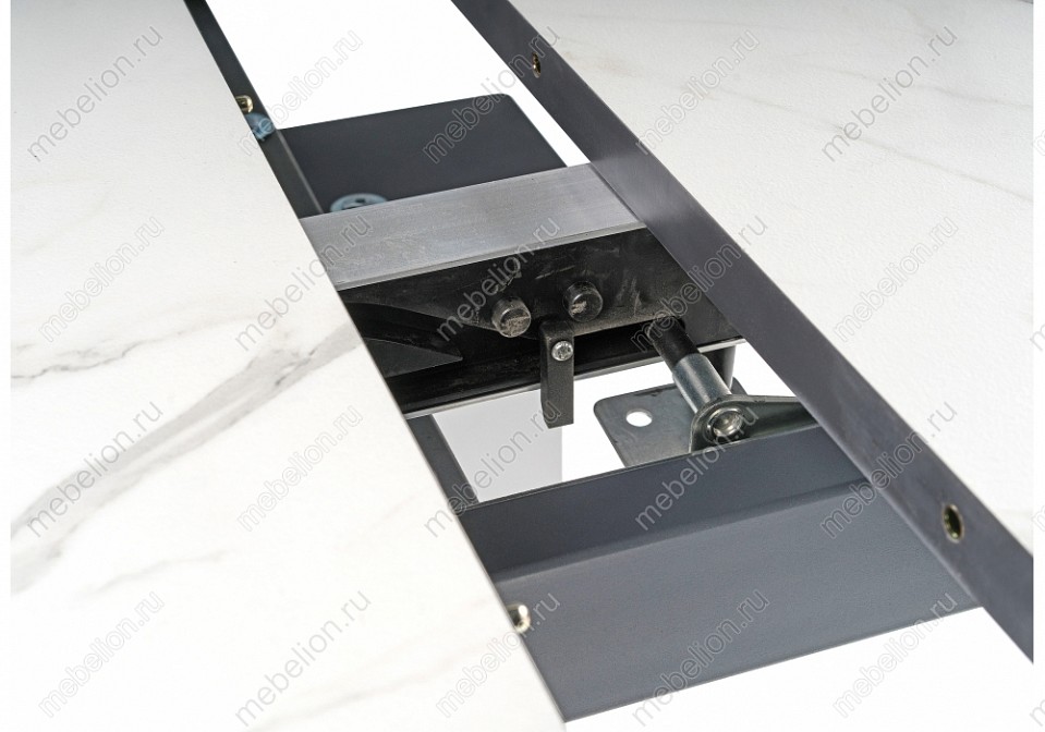 Стол обеденный Кларк