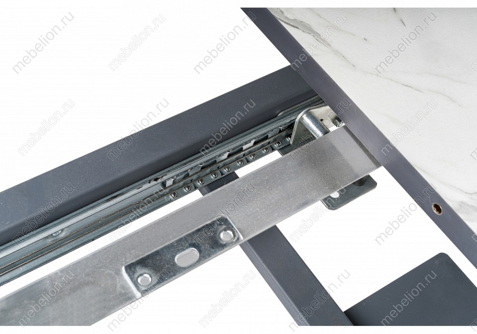 Стол обеденный Кларк