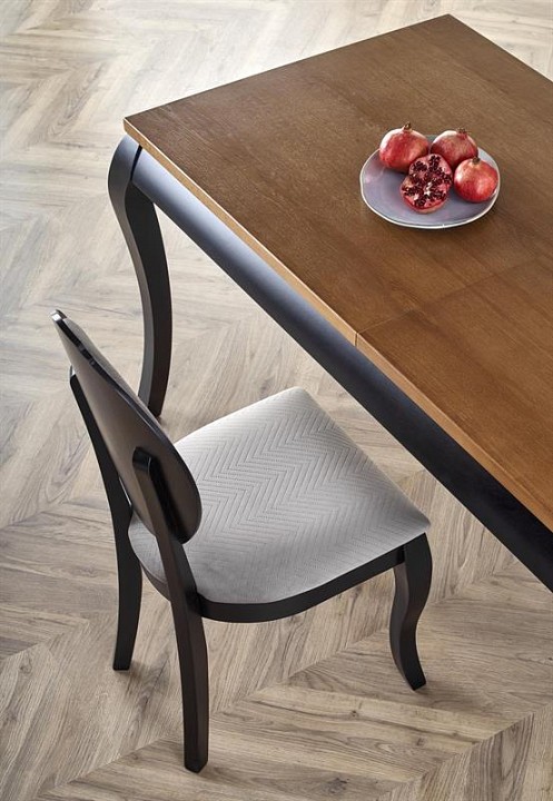 Стол обеденный Windsor