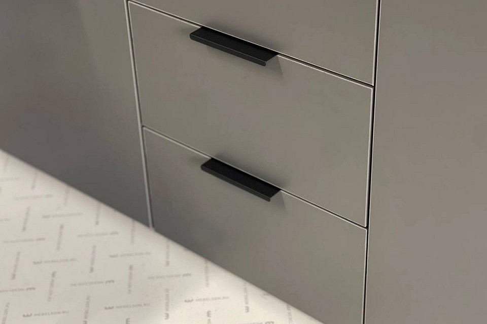 Шкаф платяной Адам