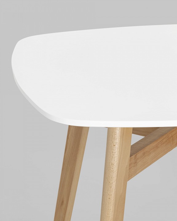 Стол обеденный Target