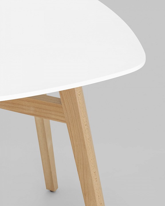 Стол обеденный Target